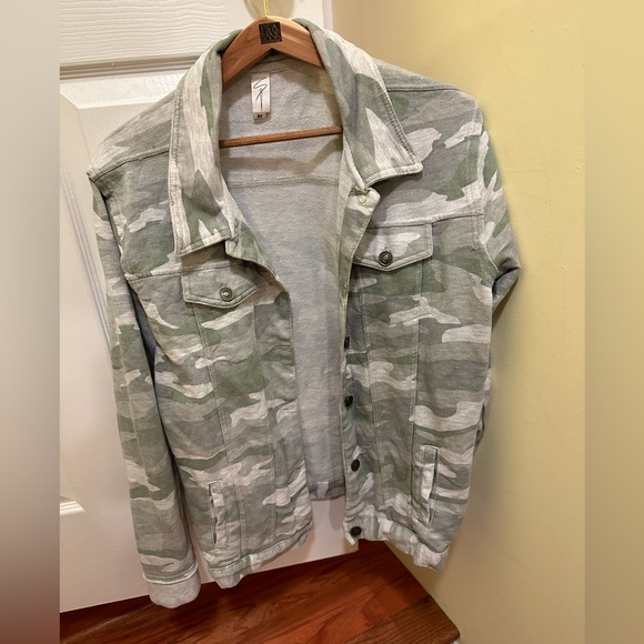 Sew In Love Jackets & Blazers - Sew in love medium camo jacket
